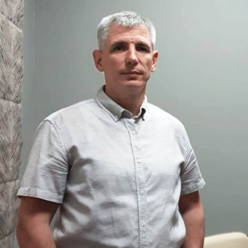 Леонов И. О.